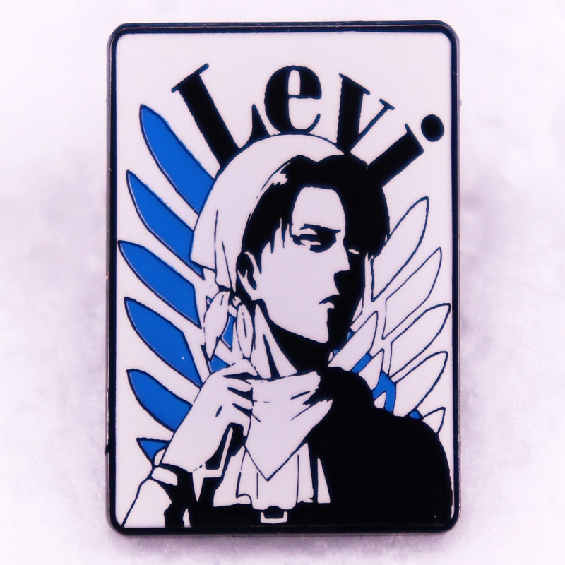 Titan Levi Ackerman emaye Pin  - Levi Jewelry & Watches Inc incelemesi ve fiyatı